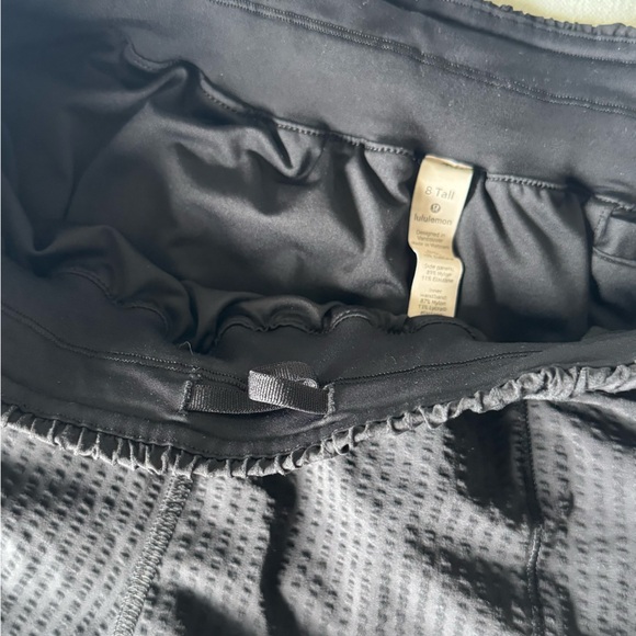 Lululemon Black Workout Shorts - Picture 11 of 11